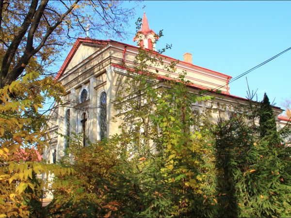 Klasztor i park  ss. Niepokalanek na Głębokiej.