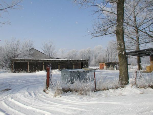 "POZOSTAŁOŚCI PO PRL-u, DAWNY SKR"