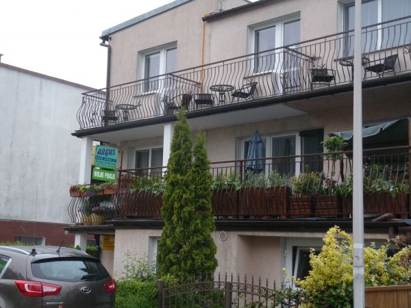 ARGUS-KASZUBSKA 17 Tel.697 259 294