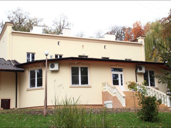 Zespół pałacowo - parkowy w Ożańsku.