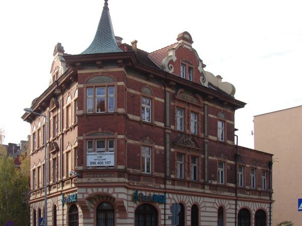 Żary ul. 1-go Maja .Widok od ul. Podwale