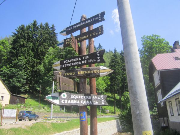 Drogowskazy turystyczne