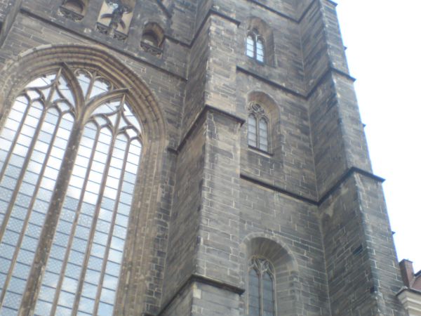 Kolejne zdj katedry św. Stanisława i św. Wacława mierzącej 103 m