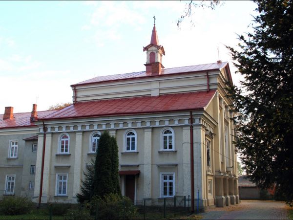 Klasztor i park  ss. Niepokalanek na Głębokiej.