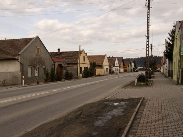 Gołkowice Dolne-Pozostałość kolonii osadników niemieckich z k. XVIII w