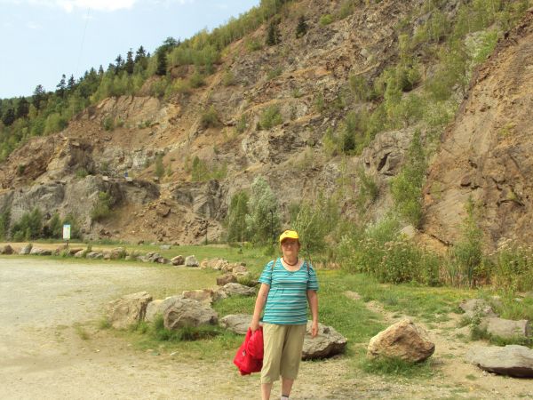 już w X wieku wydobywano tutaj złoto, największy rozkwit kopalnictwa to XVIw. wówczas pracowało tu 191 kopalni, dających 8 % światowej produkcji złota.  W połow