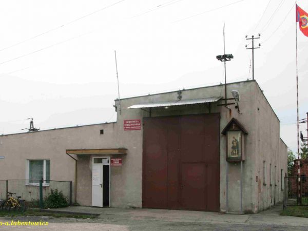 REMIZA OCHOTNICZEJ STRAŻY POŻARNEJ