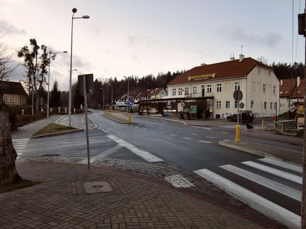 Widok na główną ulicę w Świętej Lipce 2011-12-06