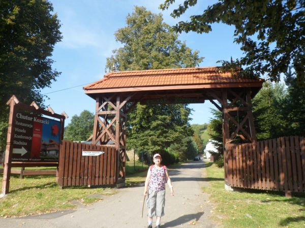 Chutor Kozacki - tu przed bramą główną, polecam inne zdjęcia - warto !