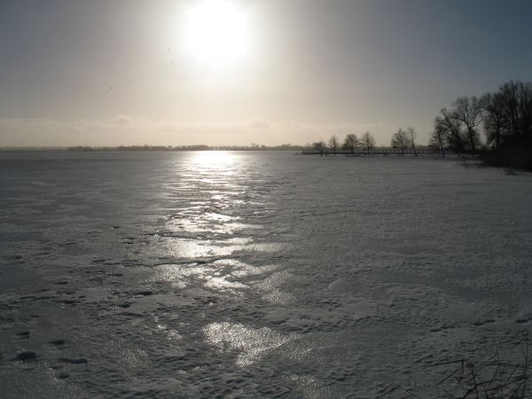 Jezioro Jamno zimą