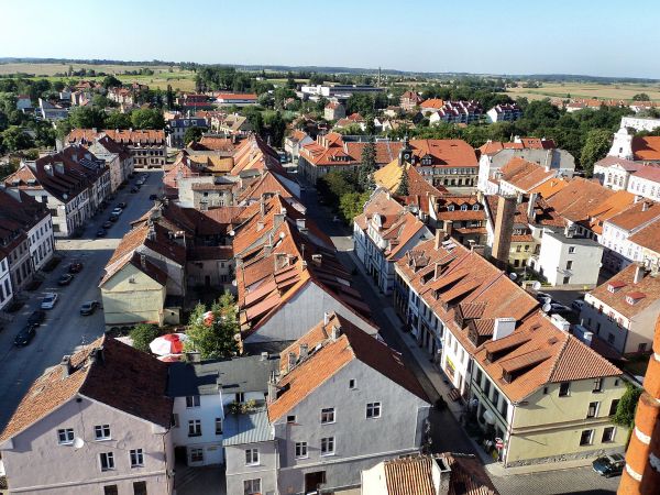 Reszel-widok na stare miasto z wieży kościelnej,centralna część starego miasta.