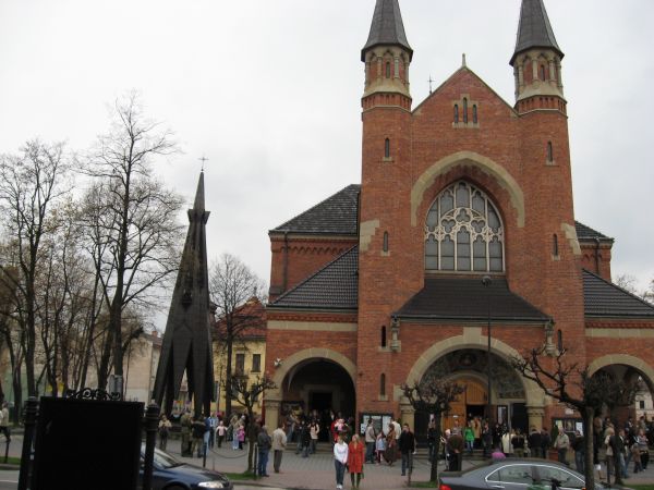 Dunajec na przeciwległym brzegu osiedle Chełmiec