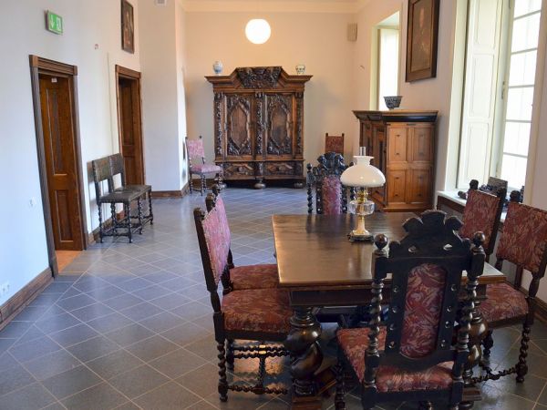 Pałac w Waplewie Wielkim - sala jadalna