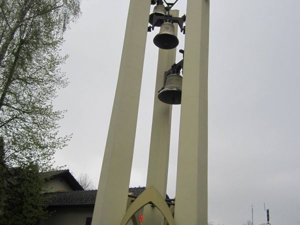 Dzwonnica przy kościele p.w.Św. Franciszka z Asyżu