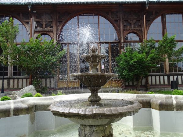 Pijalnia wody zdrojowej.