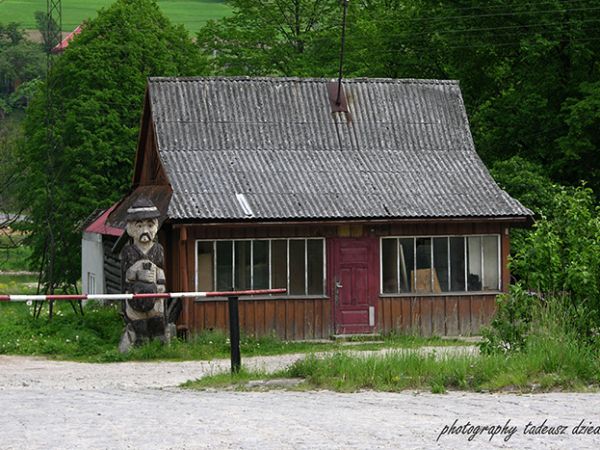 Rytro- pozostałości po składnicy drewna.