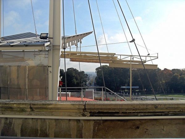 Widok przez Ołtarz Letni na Aleję Najświętszej Maryi Panny