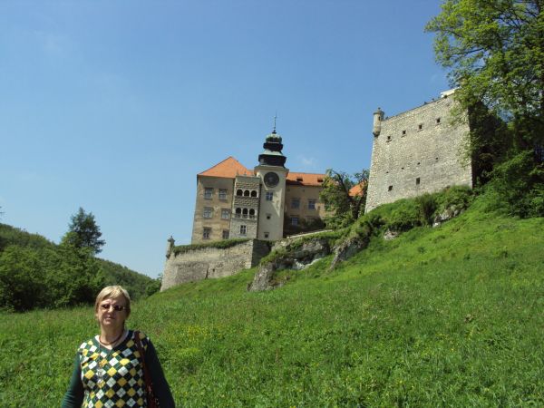 "Perła Jury" - miejsce na podium: całkiem zasłużone! Perła polskiego renesansu ! Pierwsza warownia istniała tu już w 1315 roku pod nazwą Paskenstein, dopiero za