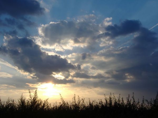 Lotnisko w BB i piekny zachod slonca