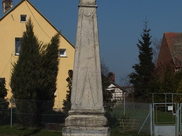 Obelisk ze Św.Donatem