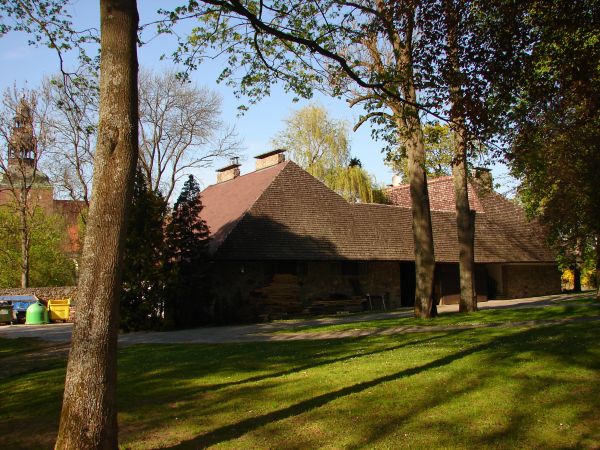 Tuczno-przed zamkiem Wedlow