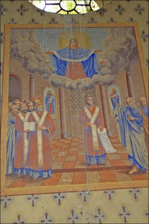 Murowana cerkiew p.w. Opieki NMP . Zbudowana w 1913 r. Wewnątrz cenna polichromia. W latach 1947-71 - magazyn. Obecnie opuszczona i zaniedbana.