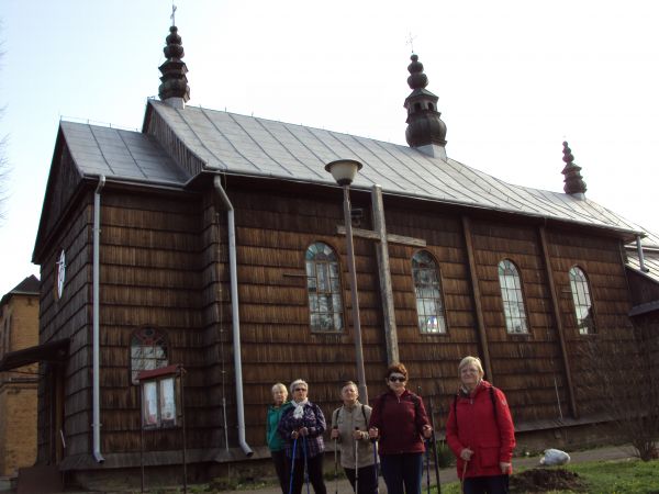cerkiew pw.Wniebowstąpienia Pańskiego - wzniesiona w 1844r., po powojennych przesiedleniach wyznawców obrządku religii grecko-katolickiej - świątynia służy jako