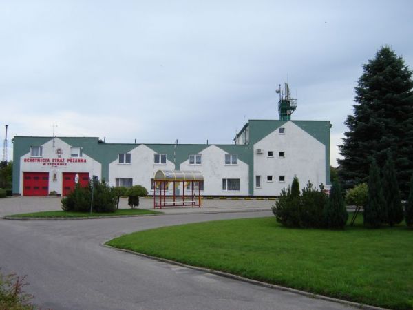 Urząd Gminy i OSP.