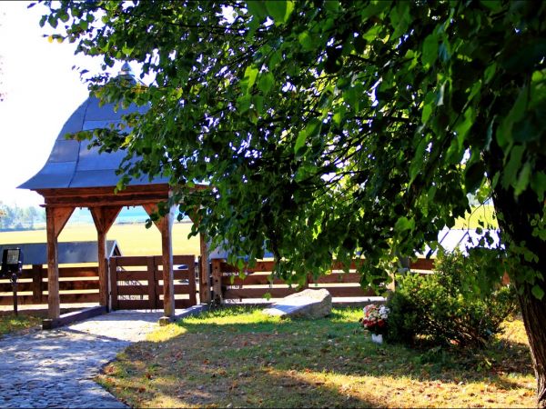 Cerkiew Opieki Matki Bożej w Młynach. Wybudowana pod koniec XVII wieku.  Obecnie Kościół filialny rzymskokatolickiej parafii w Korczowej. W latach 1852-70  prob