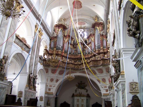 Organy i chór bazyliki pw.Nawiedzenia NMP