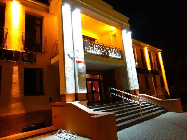 Sępólno Krajeńskie - Centrum Kultury i Sztuki - nocą