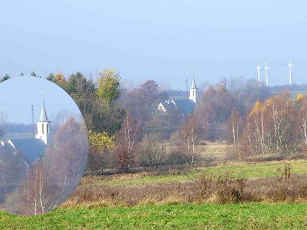 kościół z dalsza można zobaczyć w dobrą pogodę oczywiście nie w całości
