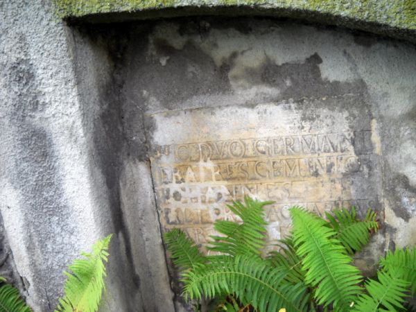 Złotoryja -cmentarz św. JADWIGI

Cmentarz im. św. Jadwigi 

Jego początki sięgają XIII w. Nad wejściem na cmentarz znajduje się data 1591 odnosząca się do p