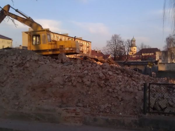 Rozbiórka kamienicy na ul. Lipowej