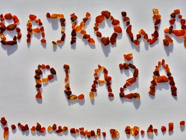 Bursztyny zebrane nad brzegiem, w pobliżu Apartamentów Bajkowa Plaża ;)