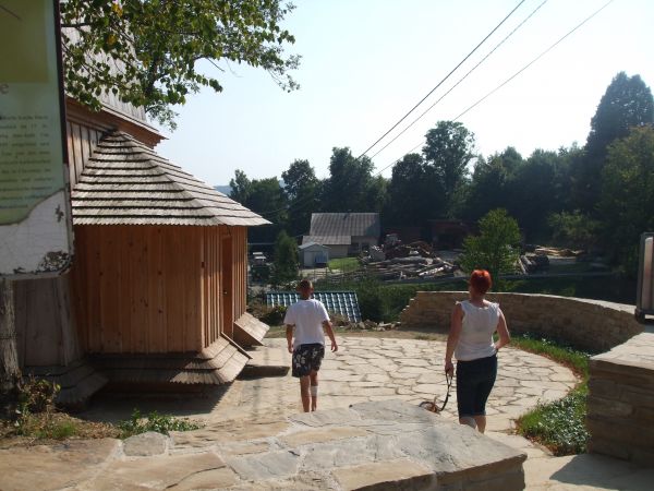 cerkiew w Bałuciance po remoncie lato 2013