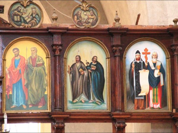 Cerkiew prawosławna pw. Świetych Kosmy i Damiana w Zapałowie.