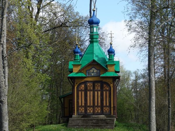 Jabłeczna.Kaplica Zaśnięcia Bogurodzicy z 1908 r.