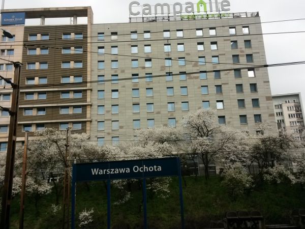 Hotel Campanille