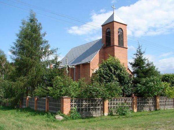 Kościół w miejscowości Staw.