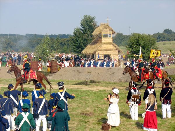 Nyska impreza plenerowa "Dni Twierdzy Nysa". Kulminacyjnym punktem jest inscenizacja bitwy o Nysę z 1807 r.