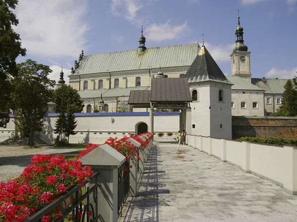 Leżajsk-Klasztor oo. Bernardynów.