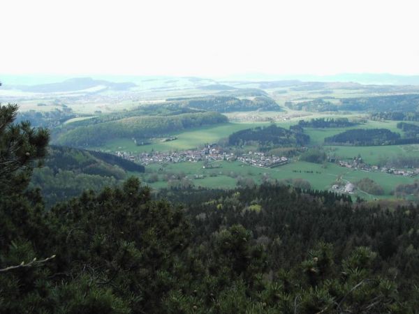 Warto dotrzeć na szczyt Błędnych Skał aby podziwiać takie widoki.