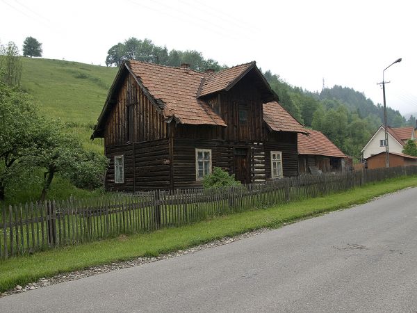 Żegiestów-drewniane zabudowania