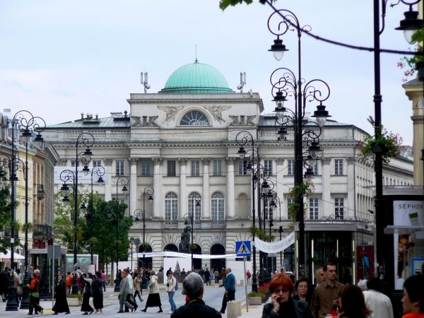 PAŁAC STASZICA NA KRAKOWSKIM PRZEDMIEŚCIU