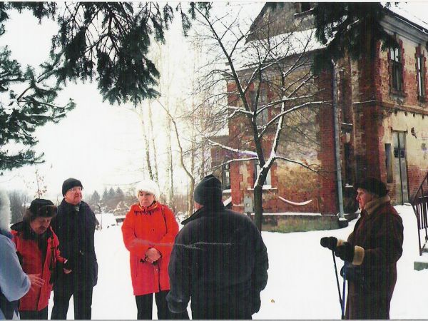 "Koci Zamek" - przy ul.Głowackiego 27. Pobudował go w latach 1910-11 urzędnik Lubowiecki. Potem właścicielem był Wilhelm Krebs - żandarm austriacki, naczelnik w
