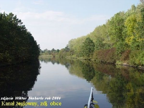 Gliwice mają port rzeczny na szlaku Kanał Gliwicki do rzeki Odry.