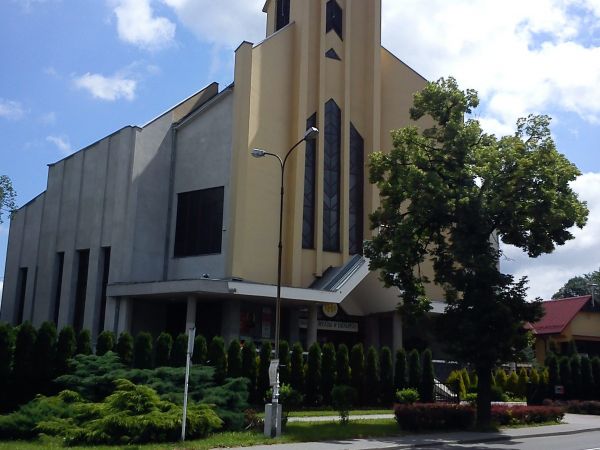 Katowice-Giszowiec. Kosciół pod wezwaniem św. Barbary.