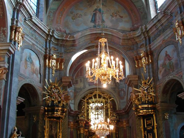 Kościól rozesłania Apostołow, Koscioł Ojcow Pijarów