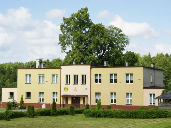 Szkoła Podstawowa w Wałdowie im. Kawalerów Orderu Uśmiechu